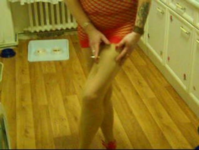 1.Advent-rot+Nylon+HighHeels+NS