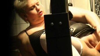 Die Sau hat heimlich zugesehen