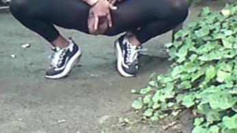 Ich spritz mir die Hand voll