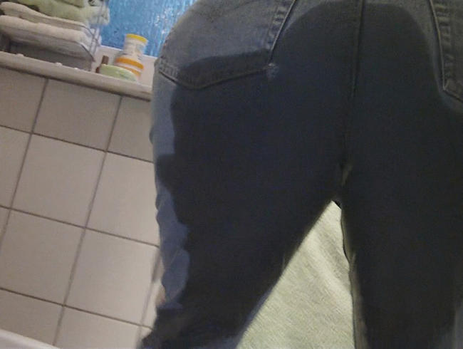 In die Jeans gepinkelt