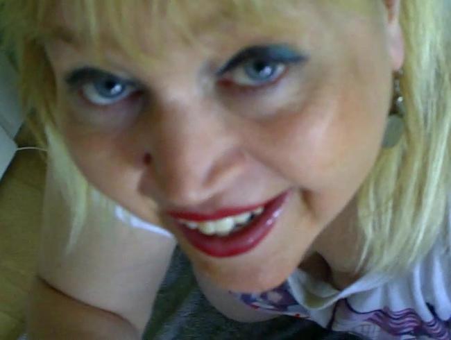 Mal kurz ins Maul pissen lassen