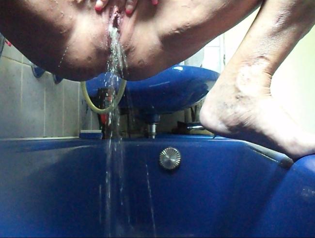 Morgenpiss in dein Maul