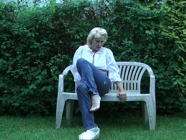 Nass werden auf der Bank