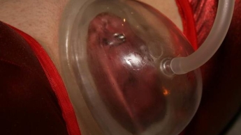 New Toy – Pussy Sucker –