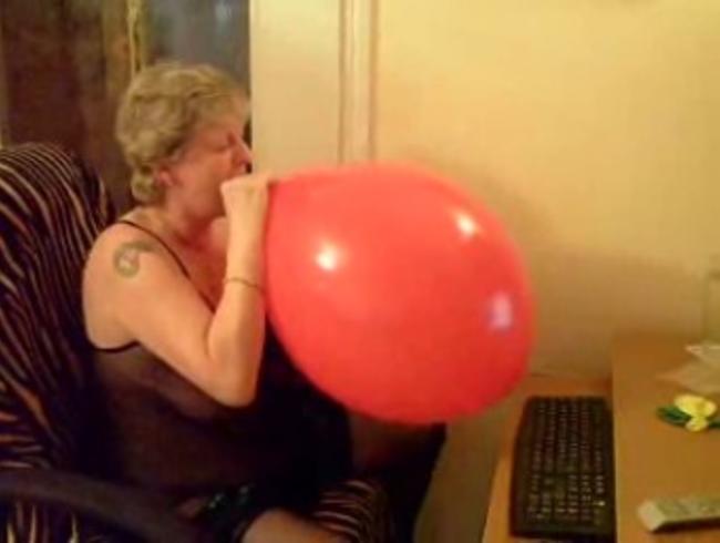 Platzender Luftballon