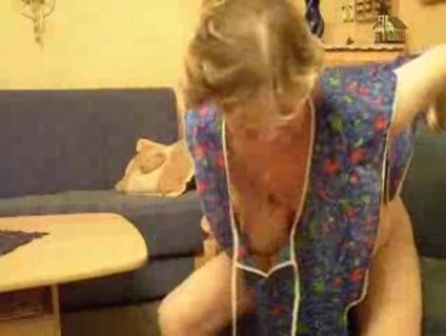 Userwette Schürze vs Fotze