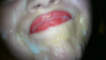 bespermte Disco- schlampe