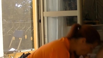 vom Stecher ueberrascht