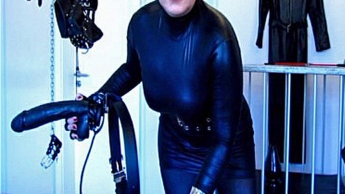 Deine Erziehung kann beginnen !!!