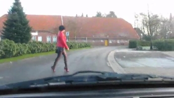 Nylon Blowjob und Nylon Fisting im Auto