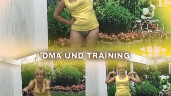 Oma und Training