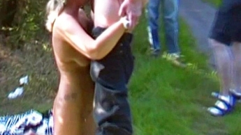 Public Schluck-Queen-Rosella on Tour 2!Deepthroat,Gagging,3 x Sperma!