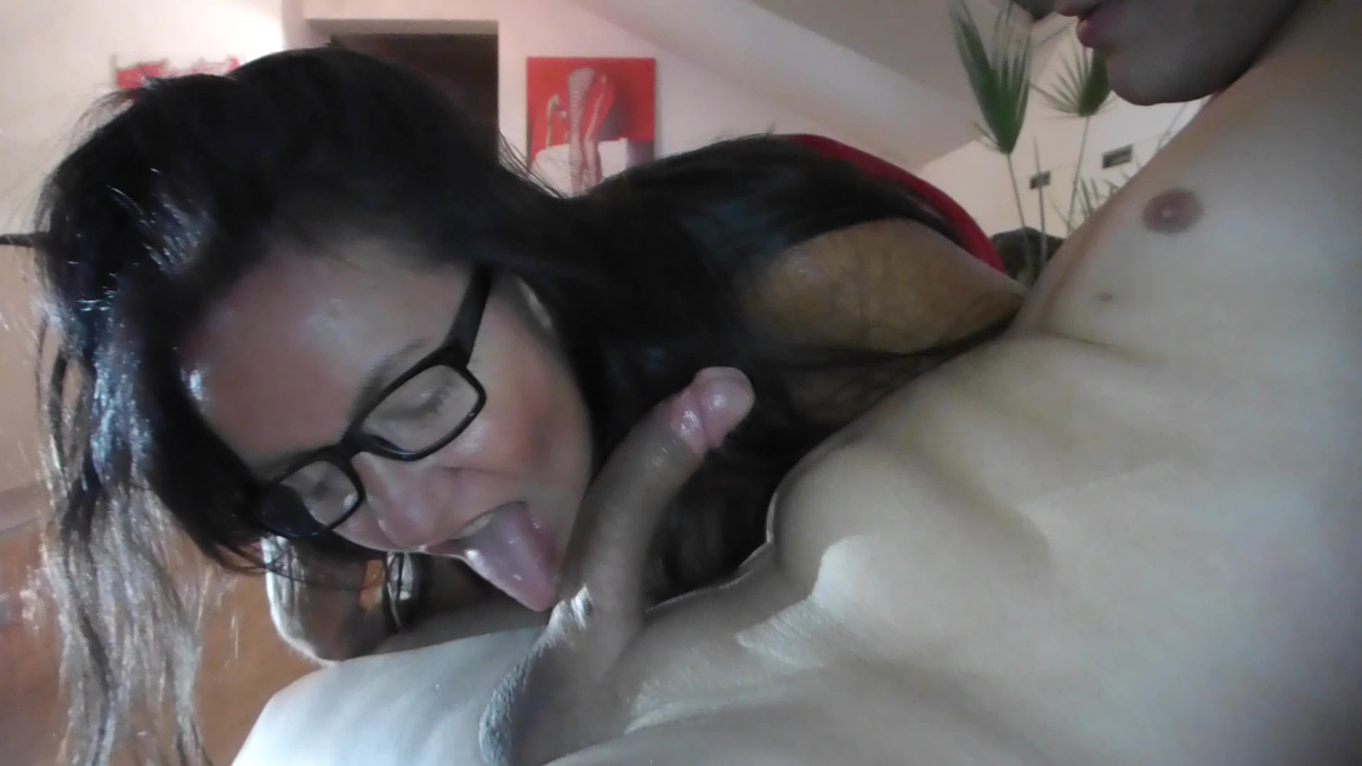 Stiefsohn kommt mit dicken Eiern