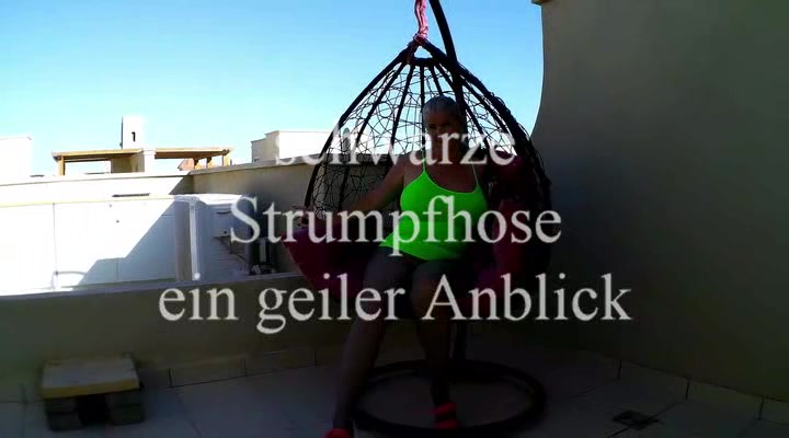 Schwarze Strumpfhose – ein geiler Anblick