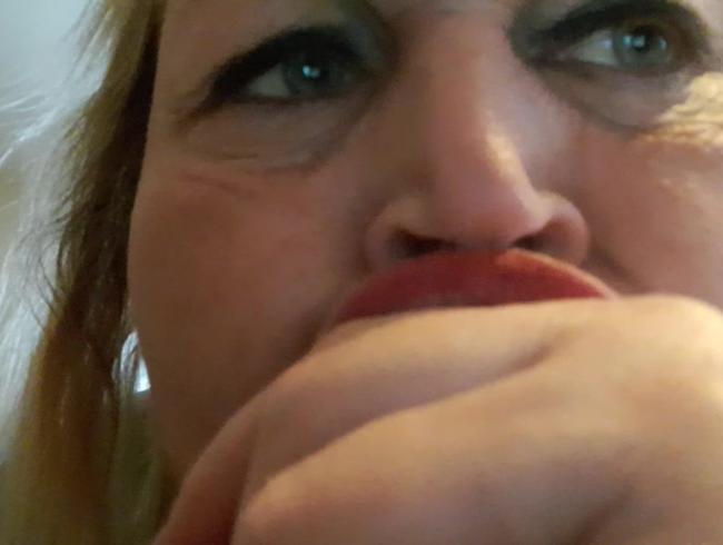 POV – dein Schwanz lutschen