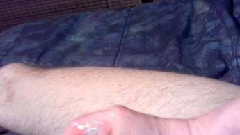 Beim Arschloch lecken ihn gemolken