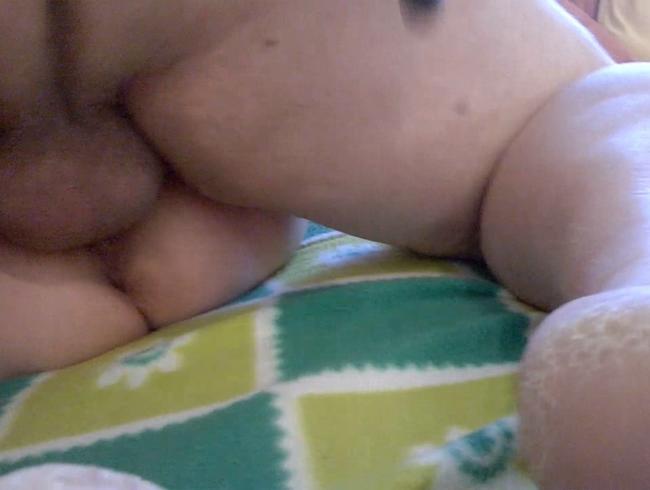 Vorm ficken mit Fotze gespielt